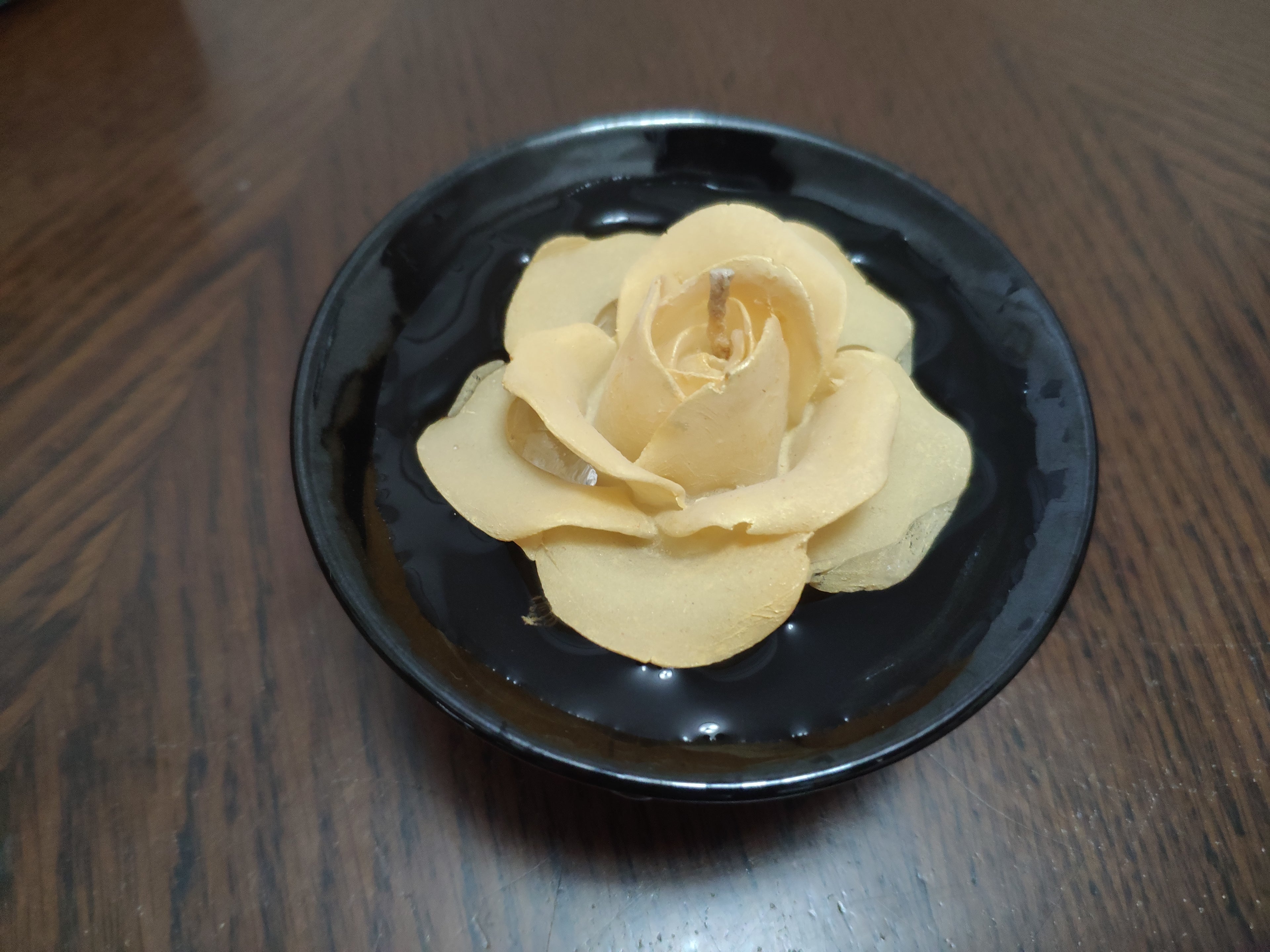 《漫時光/慢食光》Romantic Time Light/Slow Eating Light Gold Floating Rose Candle (single sale)
